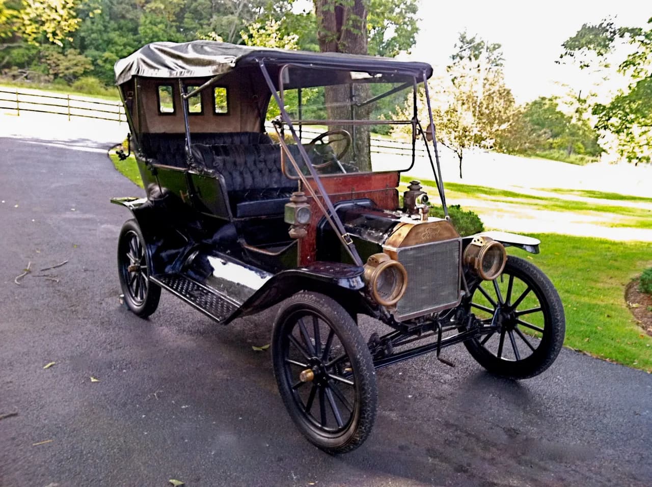 1911 ford touring
